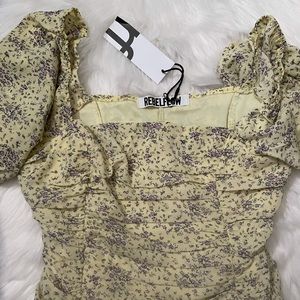 Fashionable Summer Crop Top